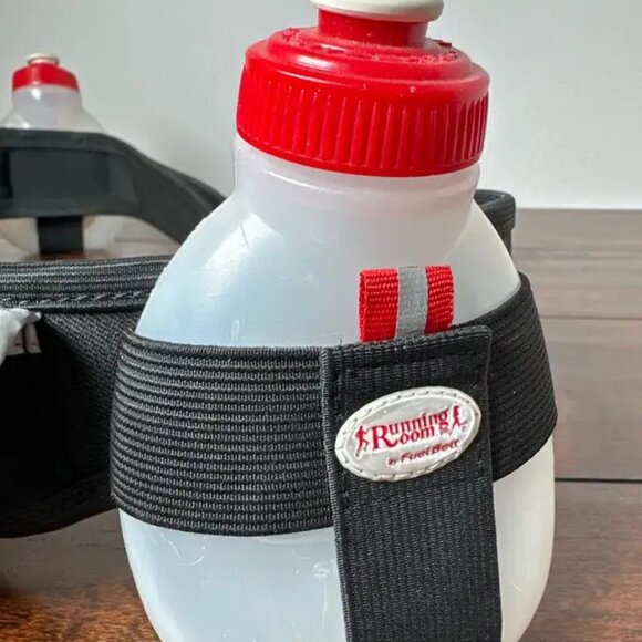 Running Room Fuel Belt - Picture 3 of 5